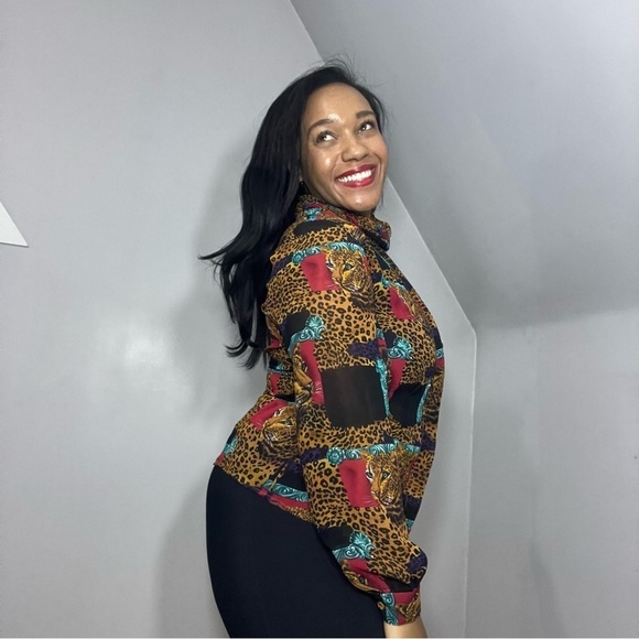 Vintage maximalist leopard top animal patchwork AOP blouse mobwife eccentric art - Picture 3 of 9